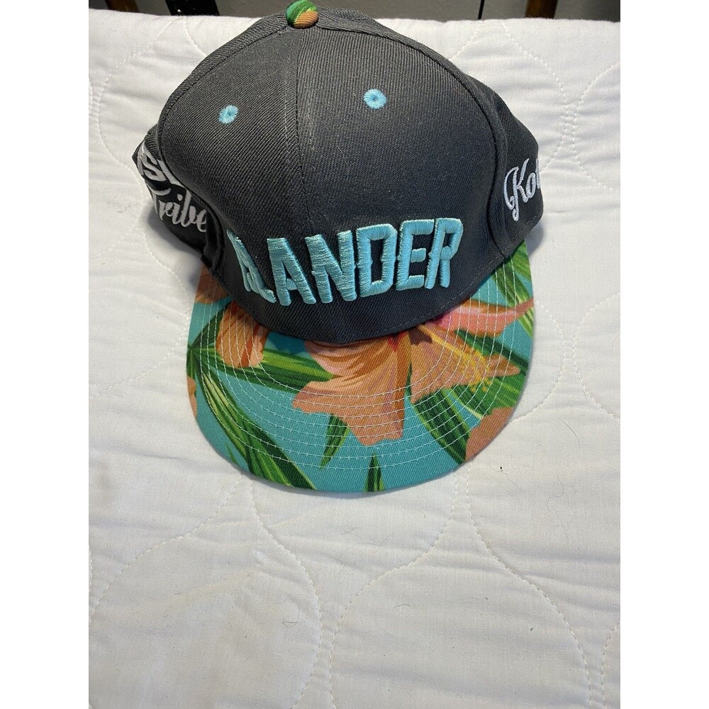 SnapBack Islander Hat Isla Tribe Kottura  100% Cotton One Size Gray & Floral
